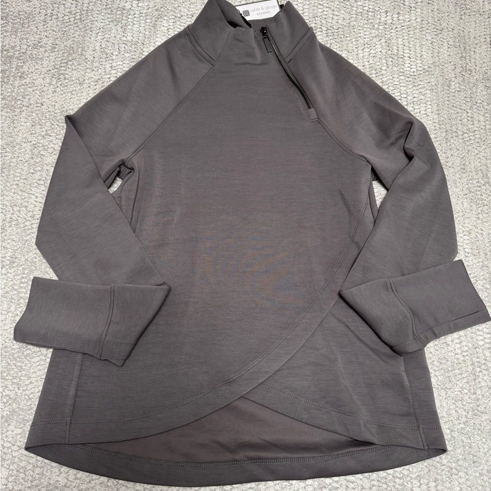 Cable & Gauge Studio *Gray Asymmetrical Quarter-Zip Pullover*